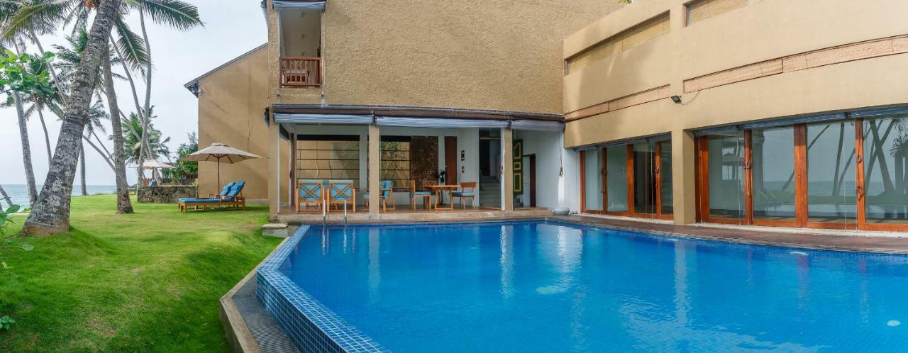 Bay Villas Balapitiya Exterior photo
